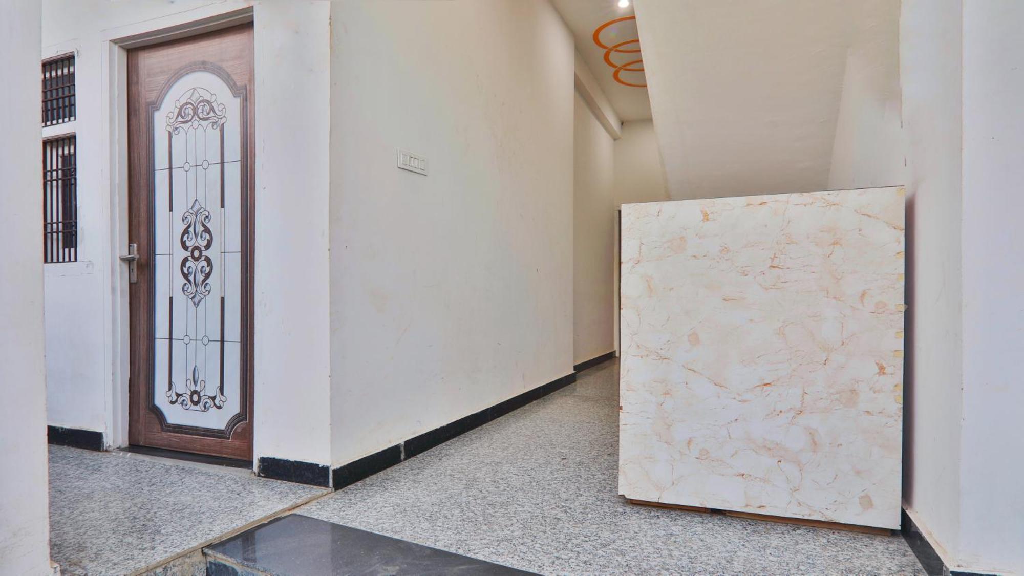 Hotel Ramayan Inn Free Pickup From Ayodhya Dham Junction 외부 사진