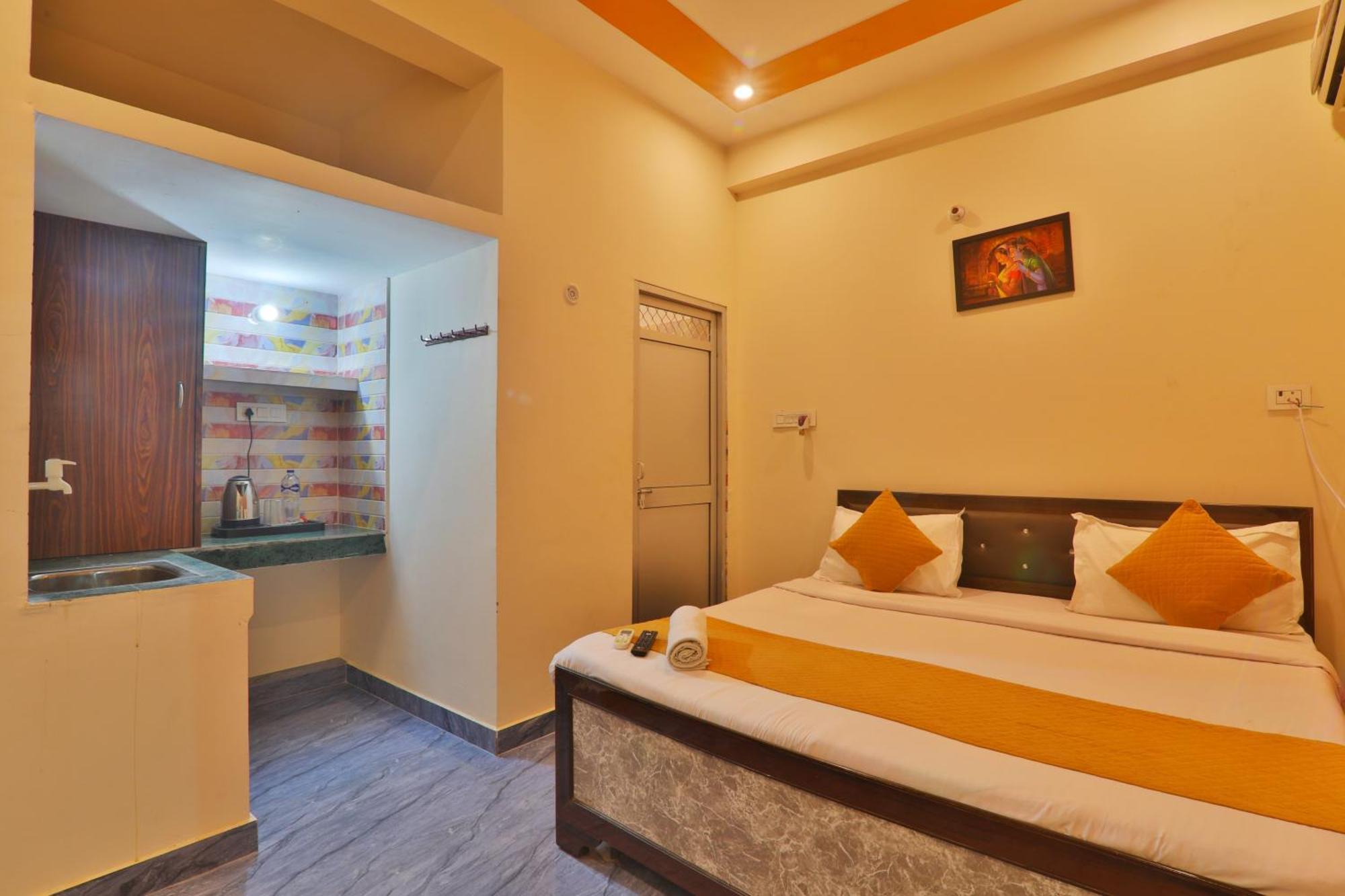 Hotel Ramayan Inn Free Pickup From Ayodhya Dham Junction 외부 사진